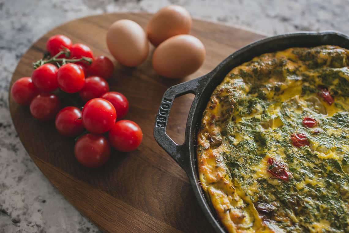 Frittata with Cherry Tomatoes and Eggs